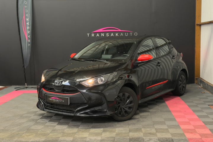 TOYOTA YARIS HYBRIDE MY22