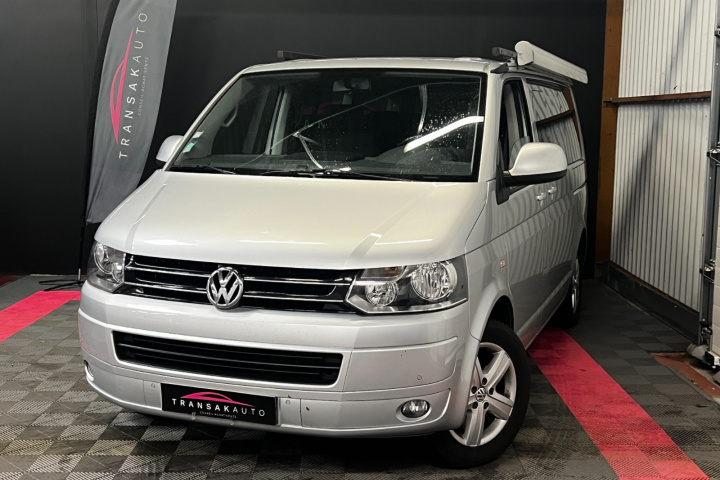 VOLKSWAGEN TRANSPORTER COMBI