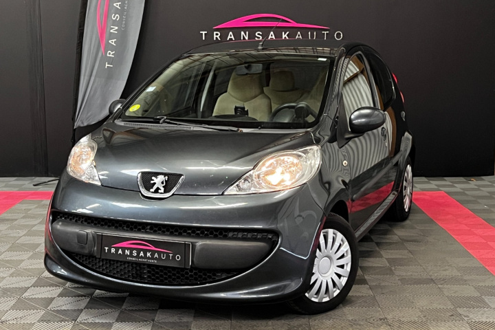PEUGEOT 107