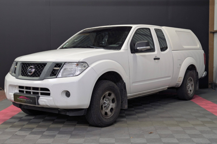 NISSAN NAVARA