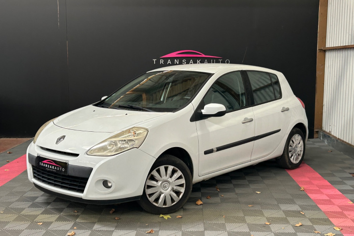 RENAULT CLIO III