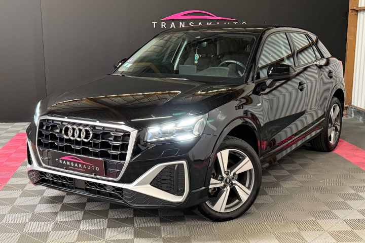 AUDI Q2